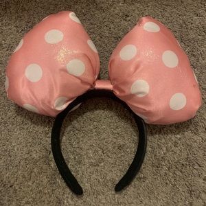 Disney Minnie Mouse big bow headband (ears)